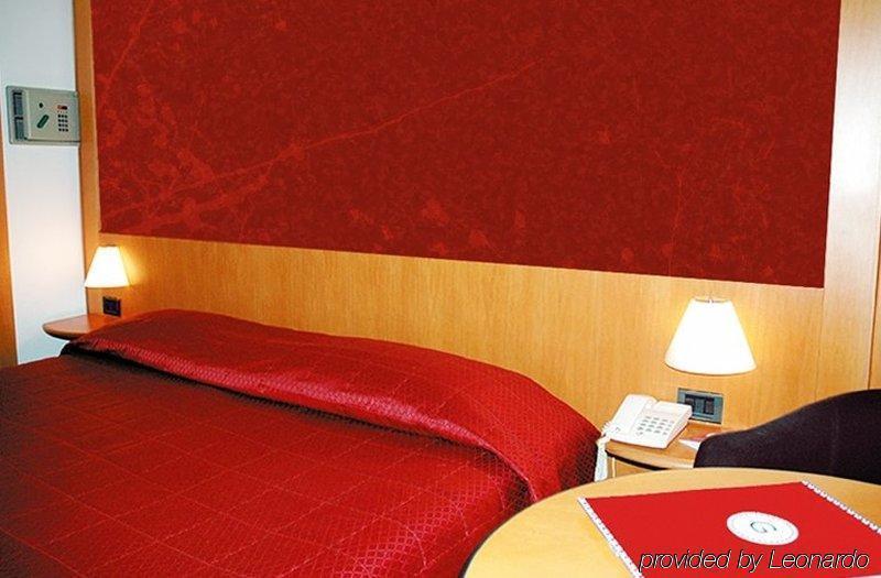 Hotel Giotto Turin Phòng bức ảnh
