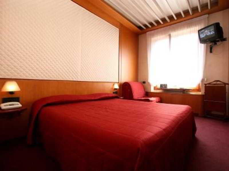 Hotel Giotto Turin Phòng bức ảnh